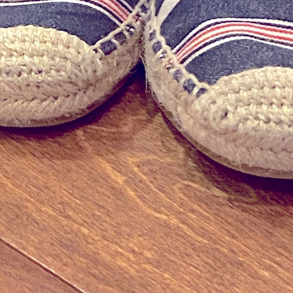 Tory Burch Catalina Red White Blue Stripe Wedge Espadrilles 9 - Picture 4 of 8